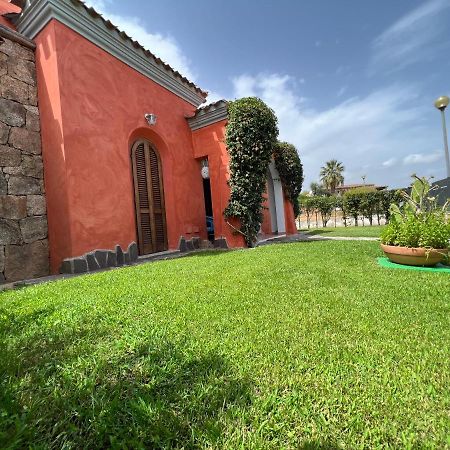 Villa Antonella San Teodoro  Extérieur photo